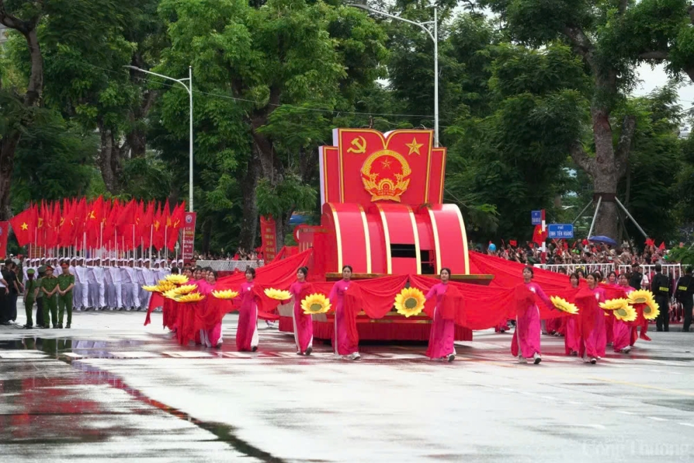 le dieu hanh mung 70 nam ngay giai phong hai phong